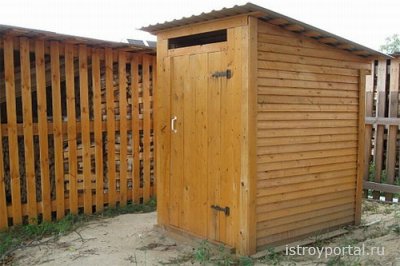 Сооружение дачного туалета