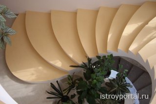 Монолитная бетонная лестница своими руками
